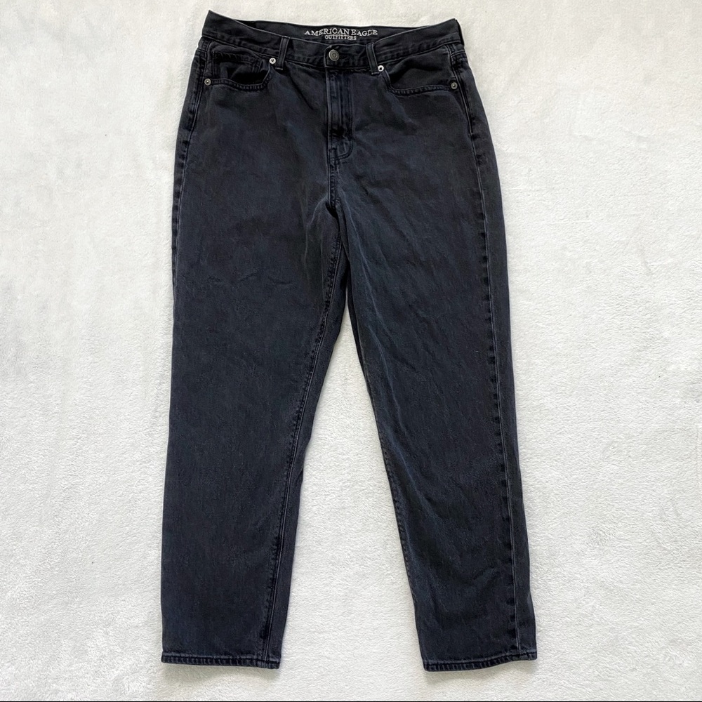 American Eagle black denim mom jeans size 12
